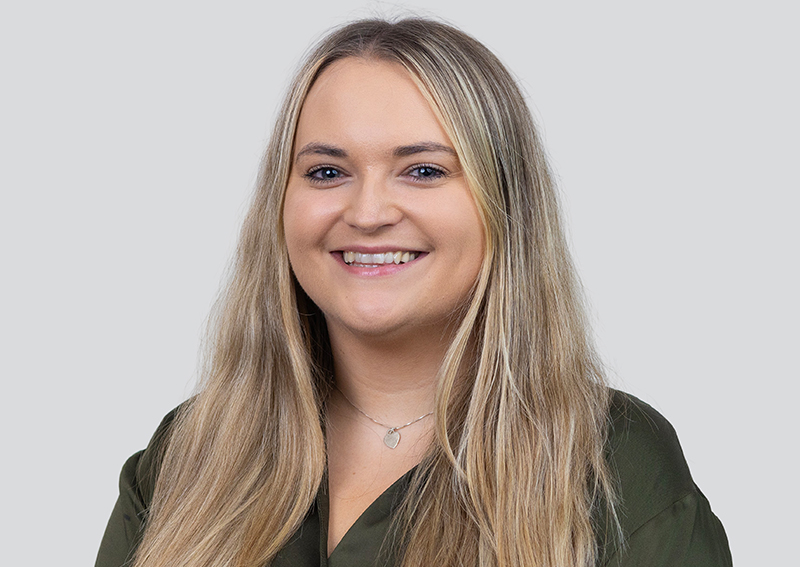 Zoe Mcgovern Web (2)