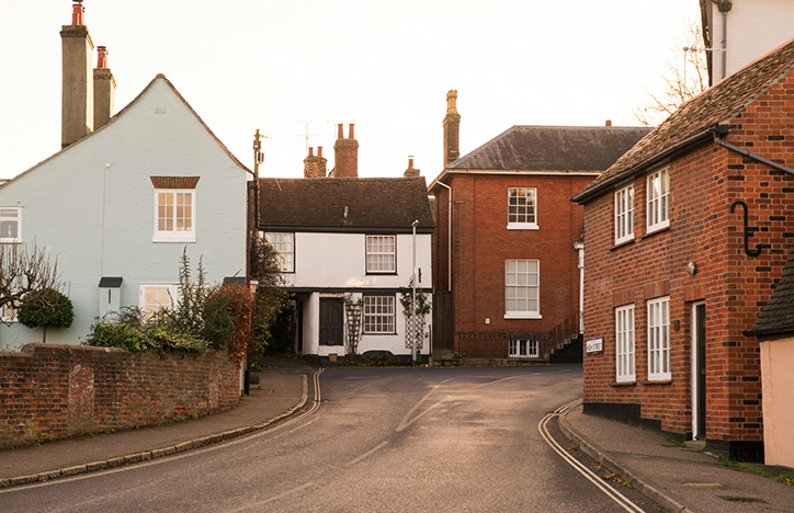 Small cul de sac of houses in the UK.jpg