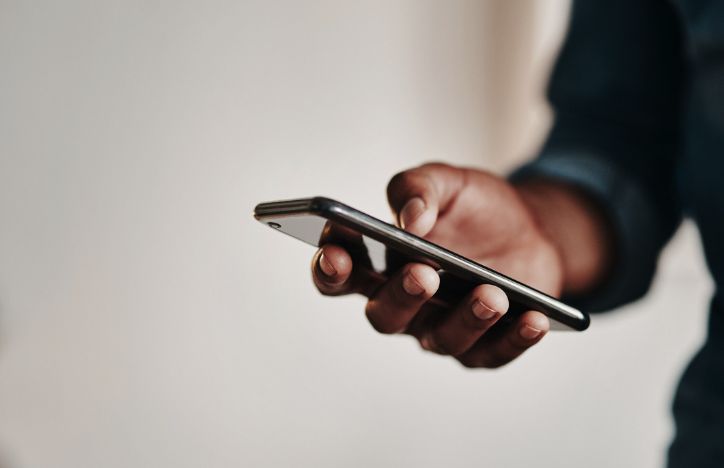 Dialling A Number On Smart Phone