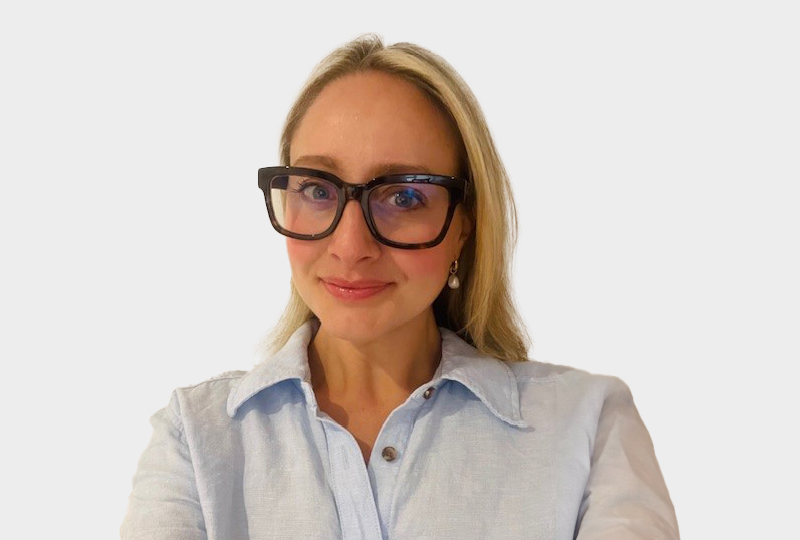 Olivia Holden Web