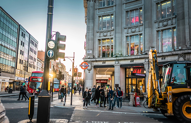H and M in Piccadilly Circus.jpg